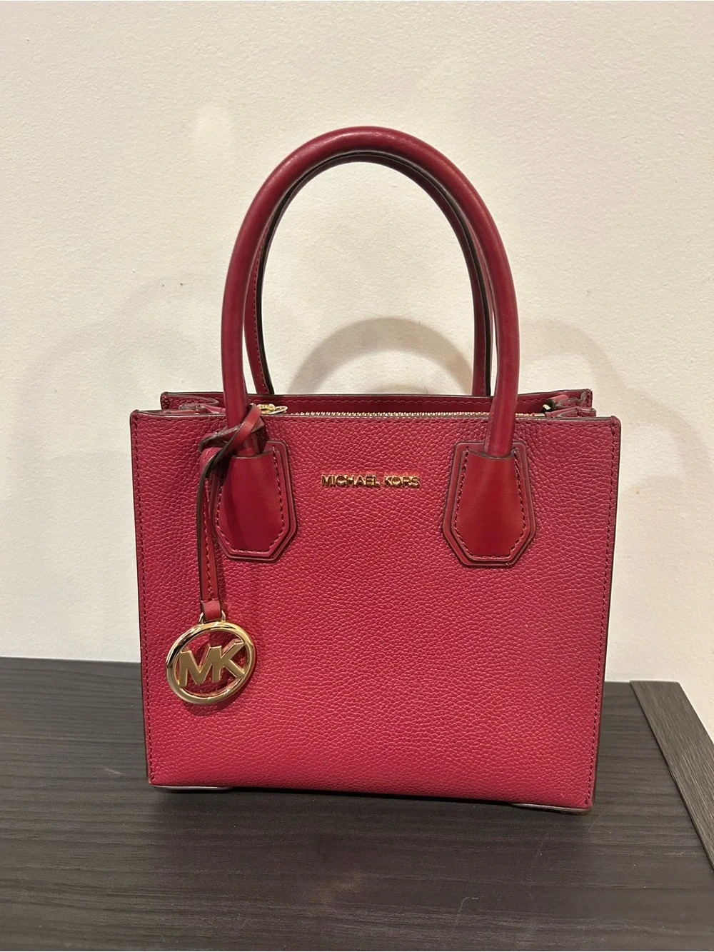 Michael Kors Mercer Medium Pebbled Leather Crossbody Bag EUC